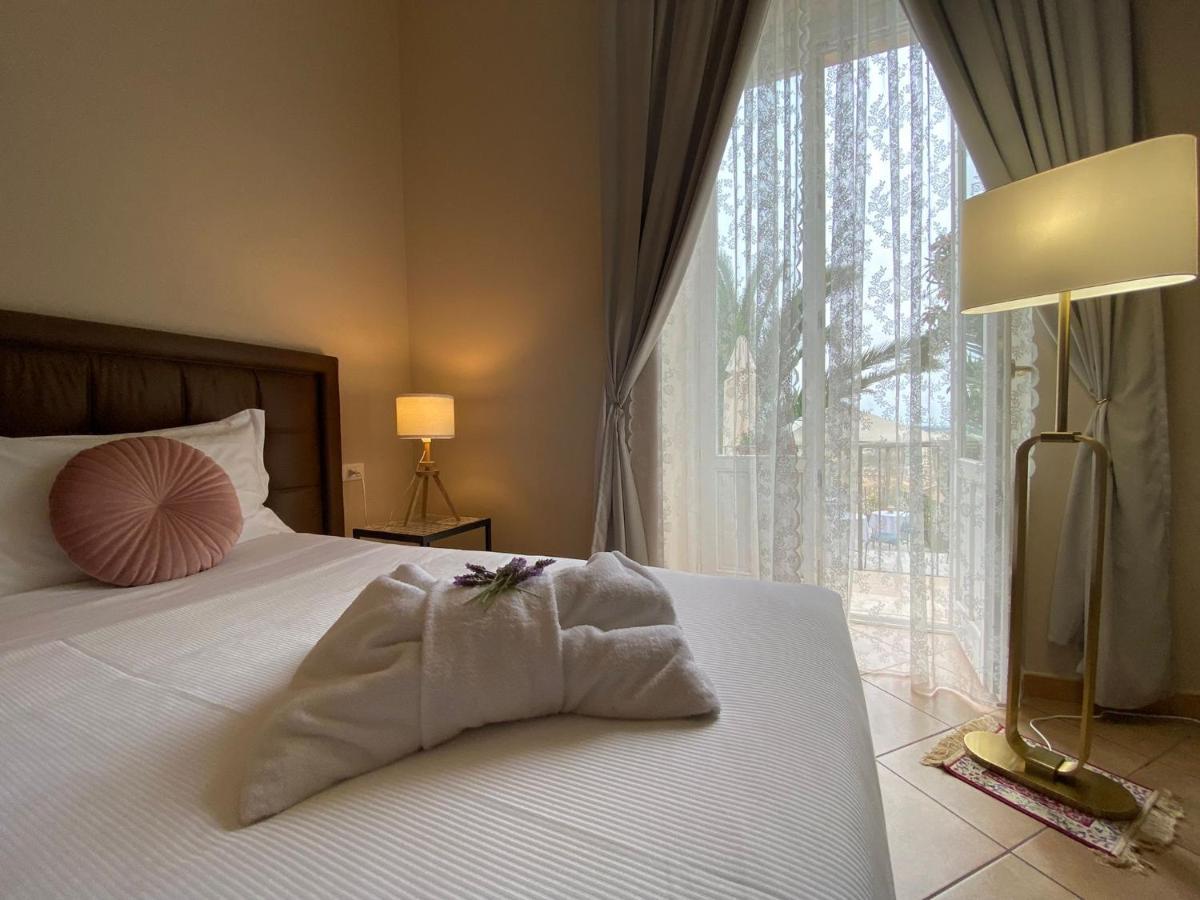 Trigona Garden Suite Noto Eksteriør bilde
