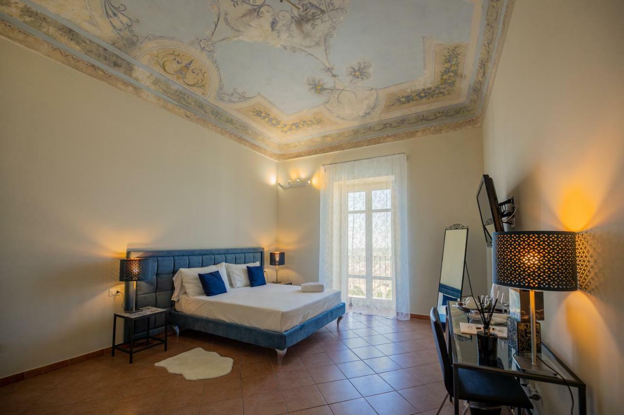 Trigona Garden Suite Noto Eksteriør bilde