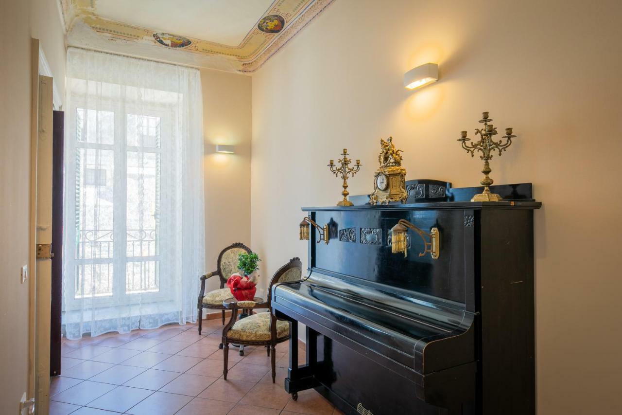 Trigona Garden Suite Noto Eksteriør bilde